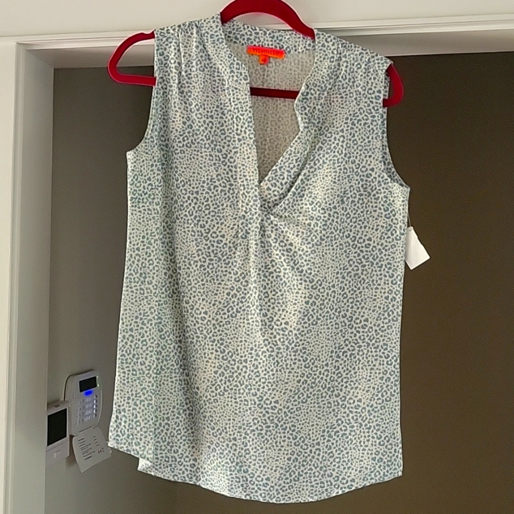 Vilagallo Women's Sleeveless Shirt
